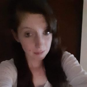 Meet your Posher, Candice